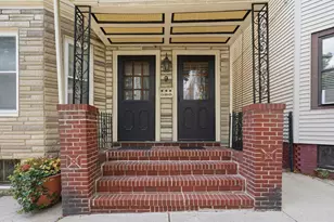 9 Hatch St, Boston, MA 02127 - Photo 2