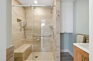 9 Hatch St, Boston, MA 02127 - Photo 10