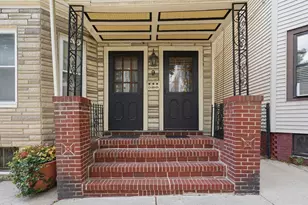9 Hatch St, Boston, MA 02127 - Photo 2