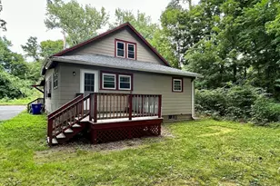 410 Silver St, Greenfield, MA 01301 - Photo 4