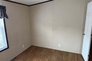 151 Hartford Tpke, Shrewsbury, MA 01545 - Photo 10