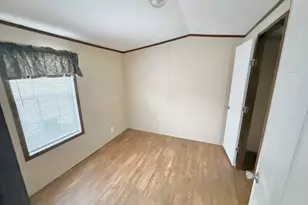 151 Hartford Tpke, Shrewsbury, MA 01545 - Photo 8