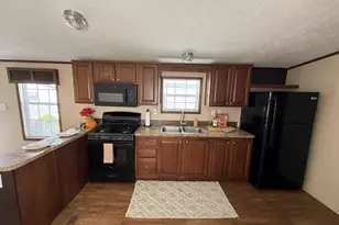 151 Hartford Tpke, Shrewsbury, MA 01545 - Photo 6