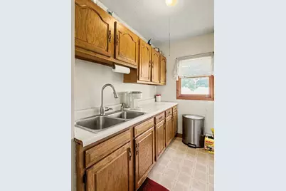 434 Hamilton, Worcester, MA 01604 - Photo 14