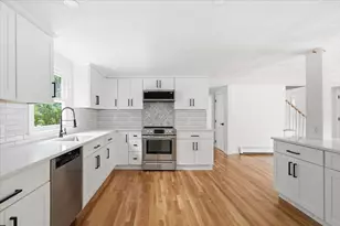 37 Orchard Dr, Pembroke, MA 02359 - Photo 4