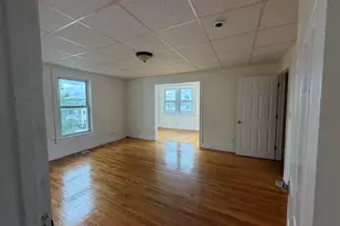 6 Dorchester St, Worcester, MA 01610 - Photo 4