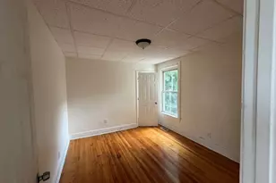 6 Dorchester St, Worcester, MA 01610 - Photo 8