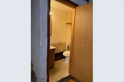 6 Dorchester St, Worcester, MA 01610 - Photo 14