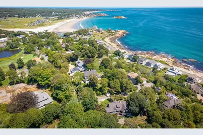 8 Brier Rd, Gloucester, MA 01930 - Photo 2
