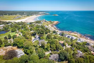 8 Brier Rd, Gloucester, MA 01930 - Photo 2