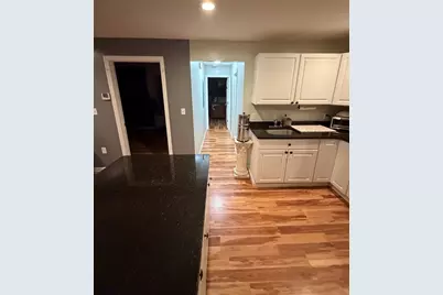 32 Roundy #1, Beverly, MA 01915 - Photo 10