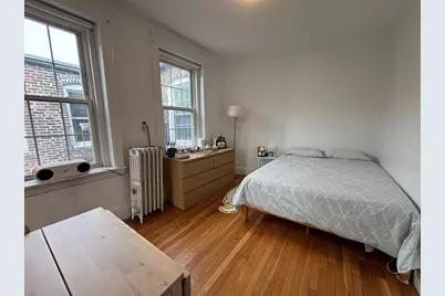 26 Myrtle St. #15, Boston, MA 02114 - Photo 2
