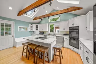 2 Silver Lake Dr, Kingston, MA 02364 - Photo 4