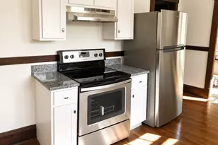 10-12 Dewey Ct, Northampton, MA 01060 - Photo 6