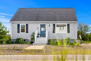 133 Old Point, Newburyport, MA 01950 - Photo 2