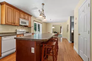 25 Williamsville Rd, Phillipston, MA 01331 - Photo 10