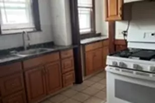 32 Adams St, Watertown, MA 02472 - Photo 14