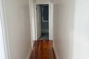 26 Adams St, Watertown, MA 02472 - Photo 4