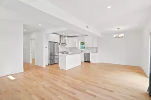 8 Leyden Ave, Medford, MA 02155 - Photo 12