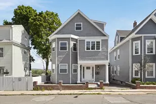 8 Leyden Ave, Medford, MA 02155 - Photo 2