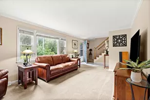 82 Keystone Ln, Billerica, MA 01821 - Photo 16