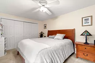 82 Keystone Ln, Billerica, MA 01821 - Photo 18