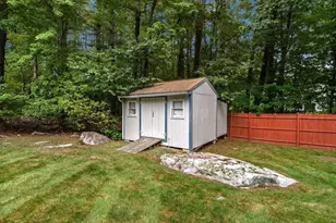 82 Keystone Ln, Billerica, MA 01821 - Photo 30