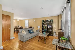 34-36 Silvia Ct, Boston, MA 02136 - Photo 4