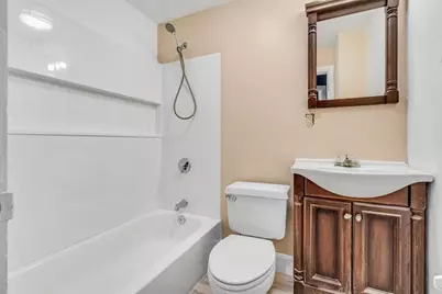 34-36 Silvia Ct #34, Boston, MA 02136 - Photo 6
