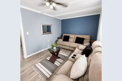 33 Hancock St, Haverhill, MA 01832 - Photo 12
