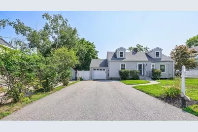 38 Fay Rd, Framingham, MA 01702 - Photo 2