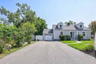 38 Fay Rd, Framingham, MA 01702 - Photo 2