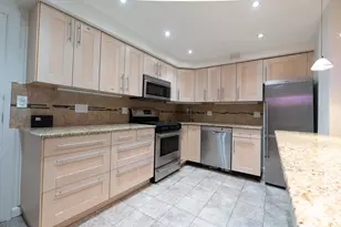 44 Broadlawn Park, Boston, MA 02467 - Photo 4