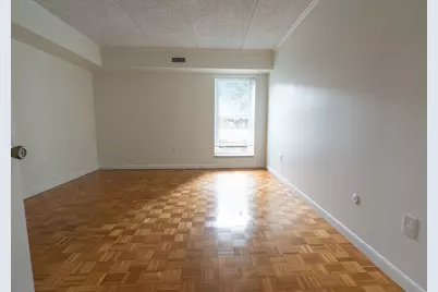 44 Broadlawn Park #20, Boston, MA 02467 - Photo 10