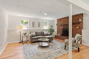 7 Locust St, Reading, MA 01867 - Photo 28