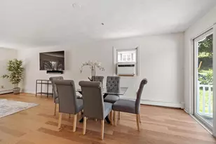 7 Locust St, Reading, MA 01867 - Photo 10