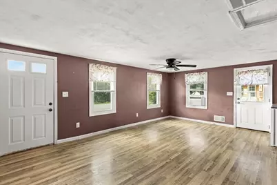 28 Sunset Blvd, Wareham, MA 02538 - Photo 4