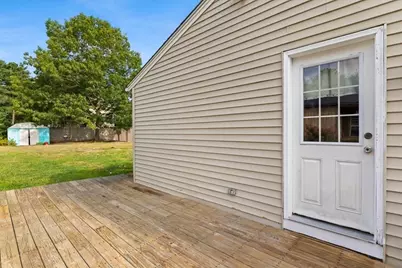 28 Sunset Blvd, Wareham, MA 02538 - Photo 10