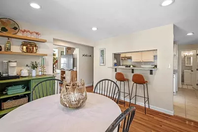 21 Mall St #2, Salem, MA 01970 - Photo 8