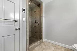 2 Mariners Ln, Marblehead, MA 01945 - Photo 18