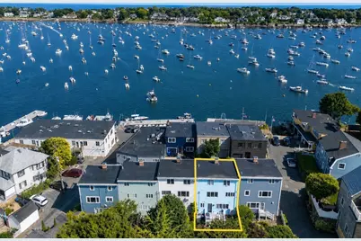 2 Mariners Ln, Marblehead, MA 01945 - Photo 2