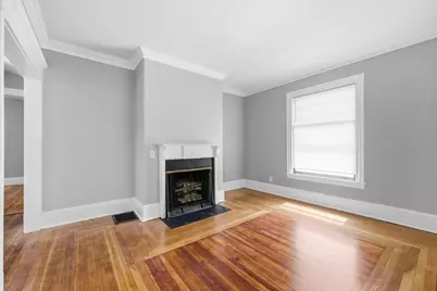 43 Cornell St, Springfield, MA 01109 - Photo 6