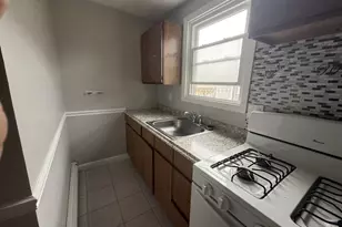 39 Hodges Ave, Taunton, MA 02780 - Photo 4