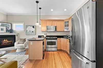 77 Old Harbor St #3, Boston, MA 02127 - Photo 4