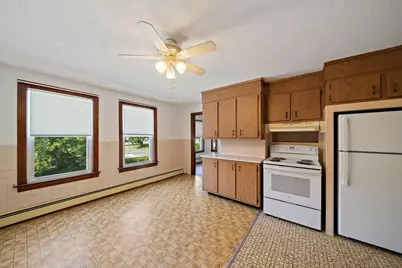 19 Bartlett, Avon, MA 02322 - Photo 4