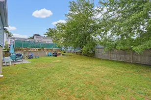 7 Haskell Pl, Peabody, MA 01960 - Photo 32