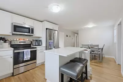 7 Haskell Pl, Peabody, MA 01960 - Photo 8