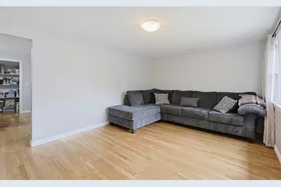 7 Haskell Pl, Peabody, MA 01960 - Photo 6