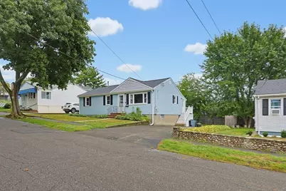7 Haskell Pl, Peabody, MA 01960 - Photo 34