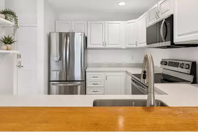 1243 Adams Street #303, Boston, MA 02124 - Photo 8